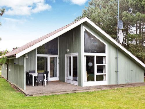 10 person holiday home in Dannemare-By Traum