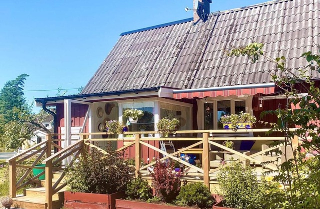 10 person holiday home in VITTSJÖ