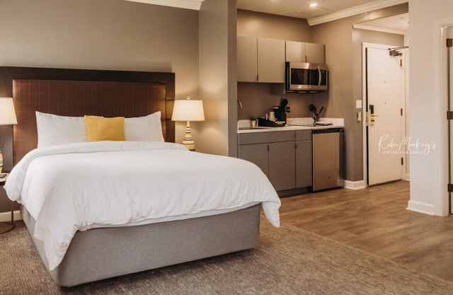 106 · Vintage Ambience #106 - Hotel Phillips