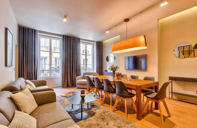 111 - Urban Opera Theatre de la Madeleine