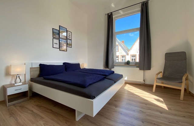 118sqm - Old building apartment - With river view - 2SS/1BR/1WZ - Charming old building apartments