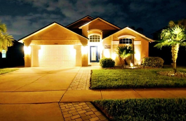►12 min to Disney! ♦Private Pool♦ Fun Themed rooms