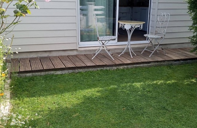 15 minutes from La Rochelle with private garden, F2 of 32 m² in La Jarne.