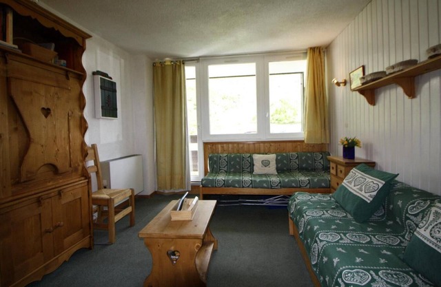 150m from ski lifts, Ground floor, balcony, tv, ski locker, 24m², Tignes