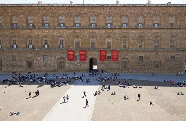 150M2 WITH PANORAMIC VIEW OF PITTI PALACE, STEPS AWAY FROM PONTE VECCHIO