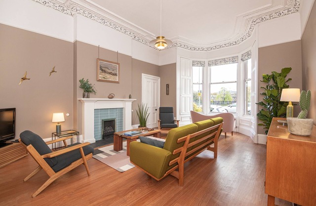 16/1 Eildon Street - an edinburgh that sleeps 4 guests in 2 bedrooms