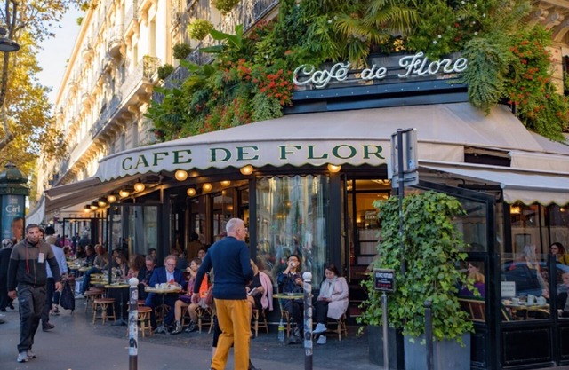 170 SQM -AN IDEAL BLEND OF ELEGANCE,COMFORT & UNBEATABLE LOCATION-SAINT GERMAIN