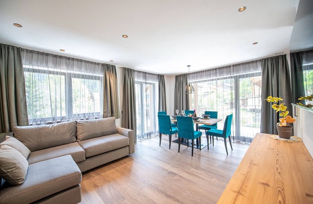 195B Apartments LaBar