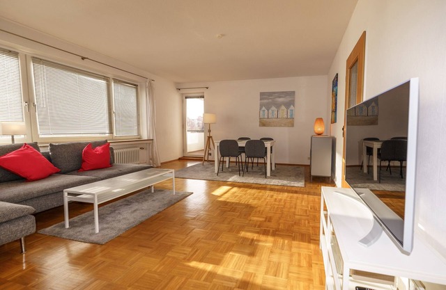 199 Fewo Havenbrücke - Apartment 199 Havenbrücke with south-facing balcony and 3 bedrooms