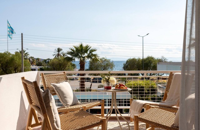 1BD SV Beach Condo with Pool