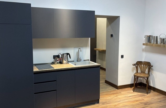 1BDB apartment on Teryan st.65.