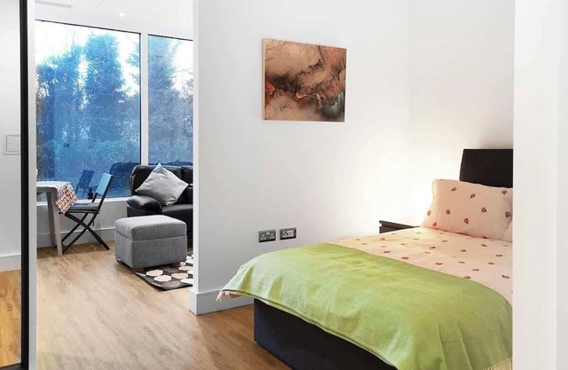 1Bed Flat-Gym & Open Workspace