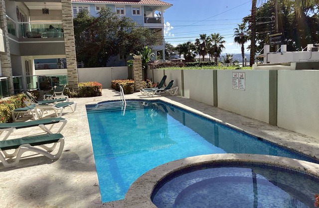 1br/2ba Oceanfront Poolside NEW Hill Top Condos Playa Alisha Beach