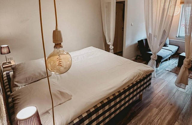 2+1 persons suite on the river Meuse