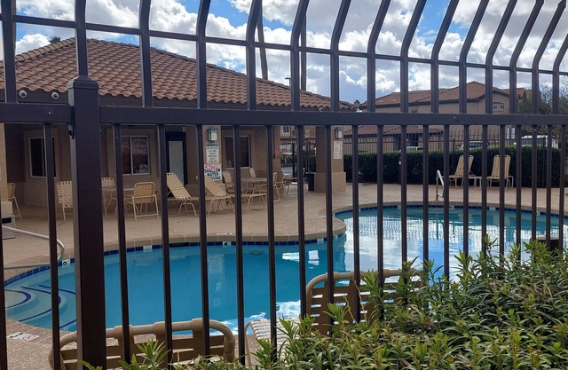 2 bd/2ba Condo with enchanting Lake Views, Golf, Pool and Sunsets galore....