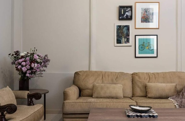2 BD apartment in Monot
