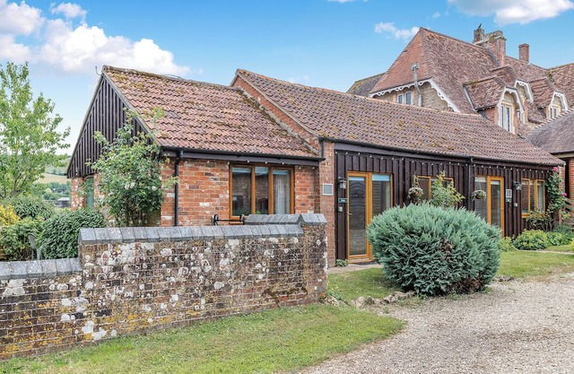 2 bedroom accommodation in Blandford Forum
