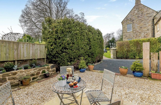 2 bedroom accommodation in Longhoughton