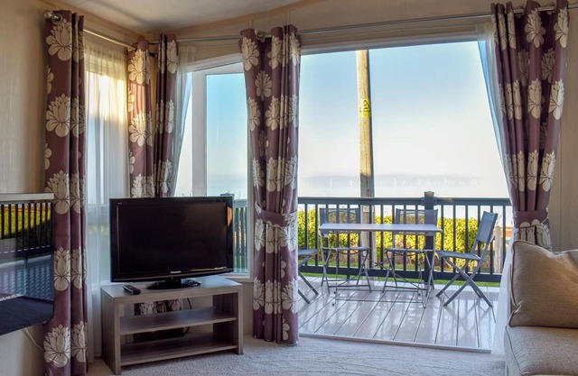 2 bedroom accommodation in Llanddulas, near Llandudno