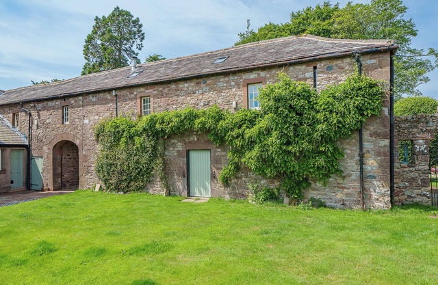 2 bedroom accommodation in Carlisle