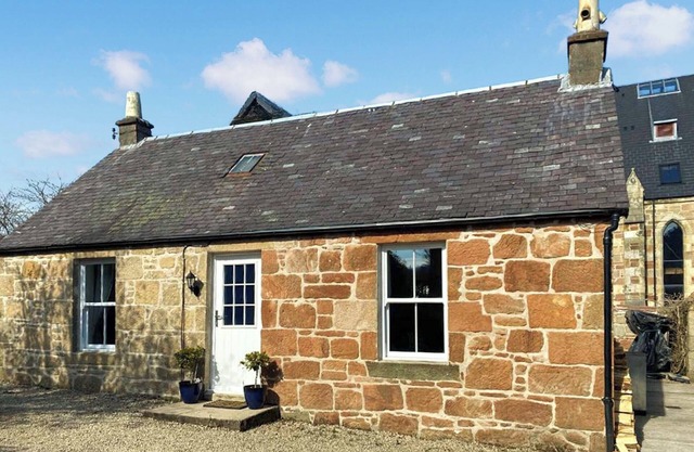 2 bedroom accommodation in Lamlash