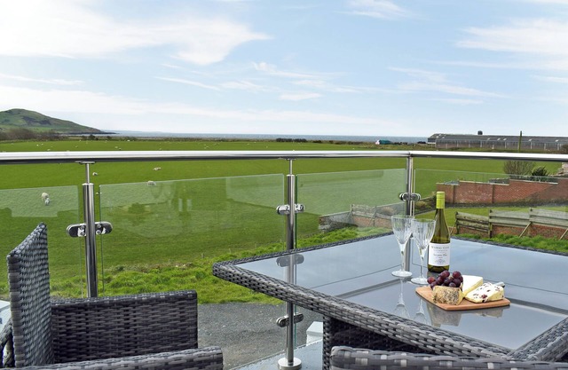 2 bedroom accommodation in Ballantrae, near Girvan