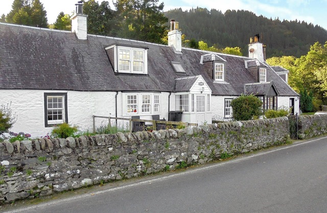 2 bedroom accommodation in Ardentinny, near Dunoon