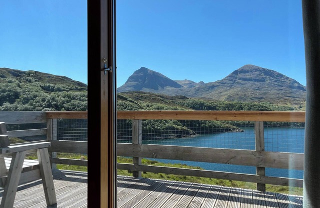 2 bedroom accommodation in Kylesku, near Lairg
