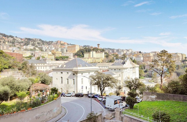 2 bedroom accommodation in Genova