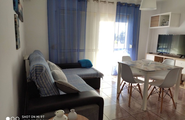 2 Bedroom Apartment 100 meters from the WIFI beach