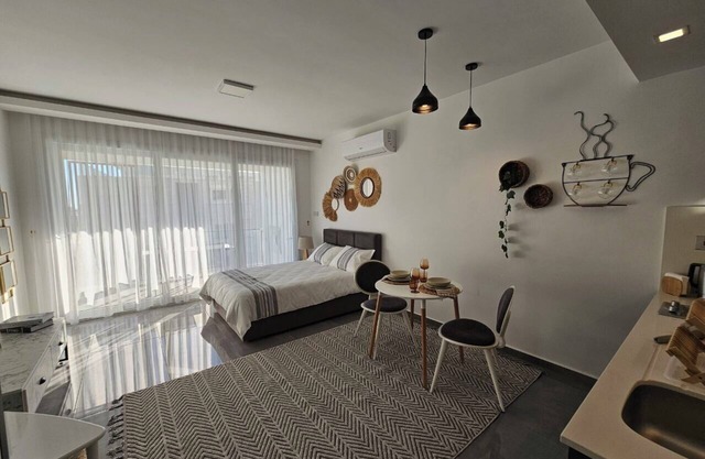 2-bedroom apartment close to MERIT CASINO