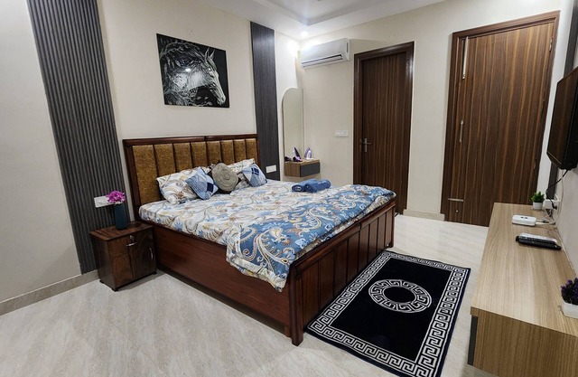 2-bedroom apartment in lovely Nabha with AC, WiFi. Enjoy your stay