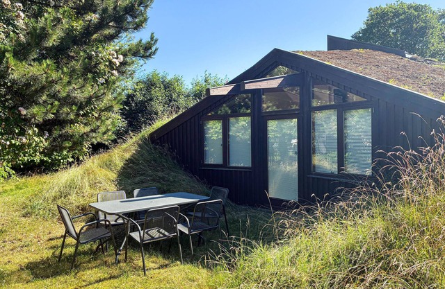 2 bedroom awesome home in Dannemare