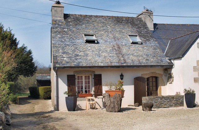 2 bedroom awesome home in Garlan