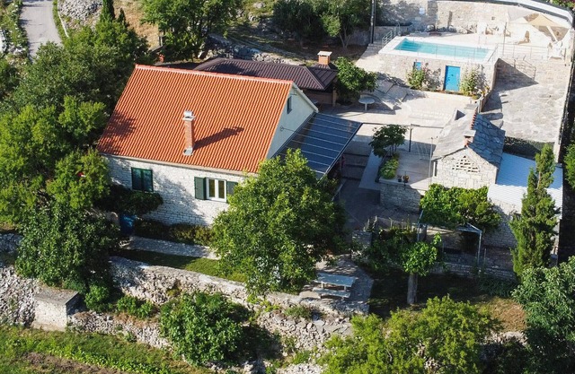 2 bedroom beautiful home in Popovici