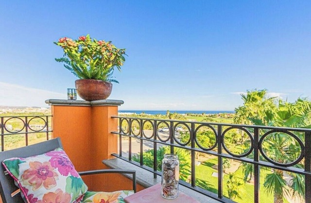 2 Bedroom -Ocean View Corner Penthouse