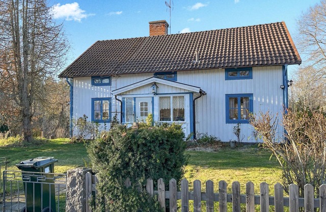 2 bedroom pet friendly home in Alsterbro