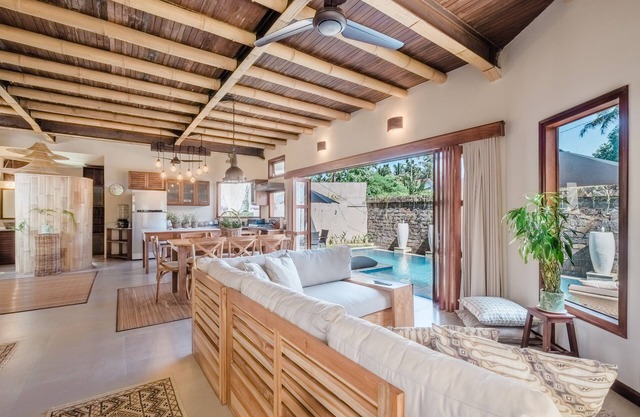 2 Bedroom Unique Villa in Ubud 7 minutes to Art Market Ubud