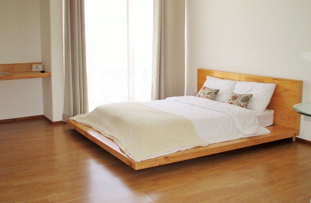 2 CedarCats Short Stay Apartments