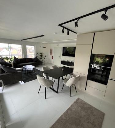 2 Moderne Wohnung nahe Museum