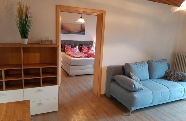 2-room apartment with west-facing terrace and 2 barrier-free bathrooms