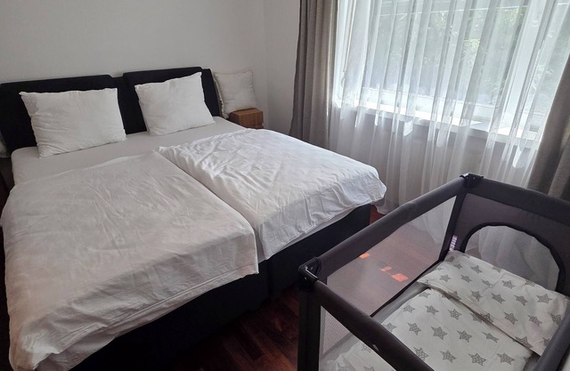 2-room apartment with top location - 200m to the lake