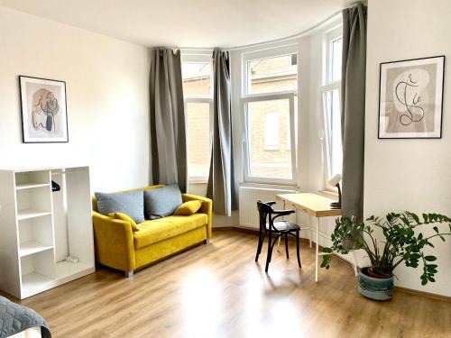 2 Rooms, free Parking, 25 min to Düsseldorf, 150 Mbps WLAN