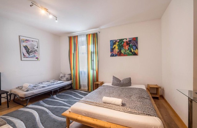 2 Stock Ostengasse 13