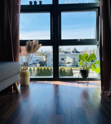 2 værelses unik lejlighed nær strand og med parkering