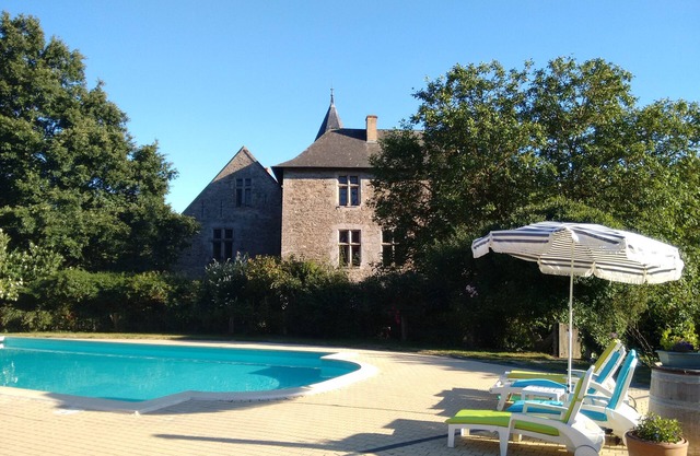 20% discount for 5 nights in a private Château & Pool