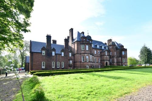 20 The Courtyard, Ballochmyle House