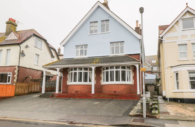 20 ULWELL ROAD, pet friendly, country holiday cottage in Swanage
