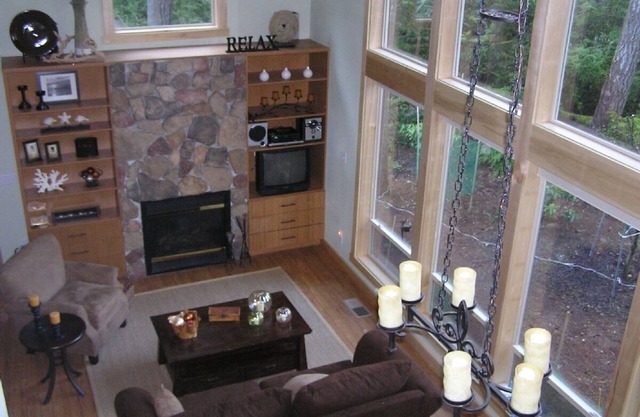 2400 sq ft Luxury Hartstene Pointe Retreat with Pool, Beach & Hi Speed Internet