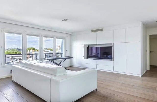 250m Built-In Lux near Monceau Park Gifting Spectacular Views in Every Direction